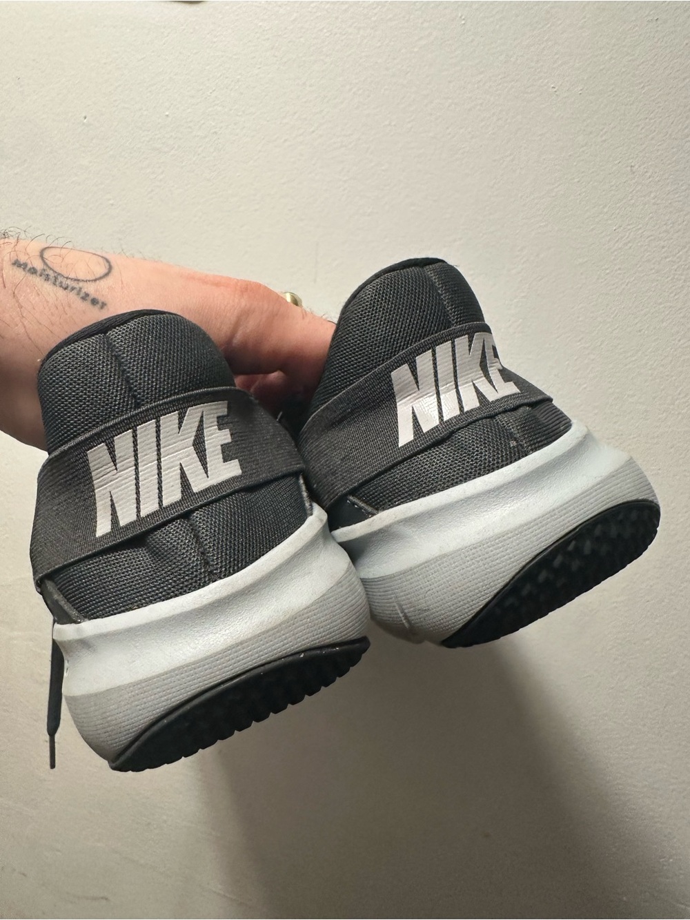 Nike Flex Control TR4 Training Shoes Men’s Size 9 Gray Black Athletic Sneakers - Picture 4 of 8